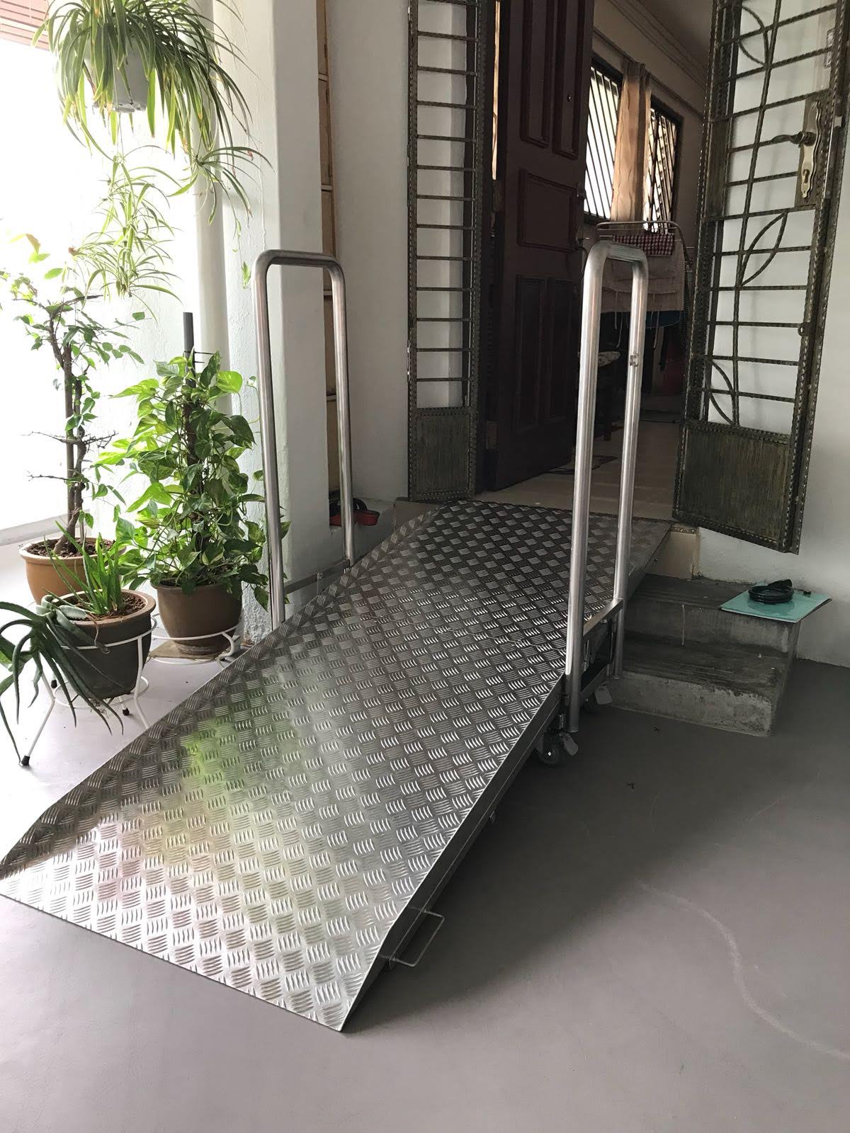 portable hdb customised ramp